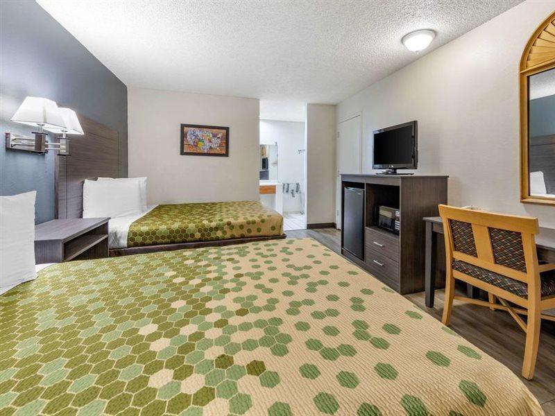 Econo Lodge On Historic Route 66 Barstow Bagian luar foto